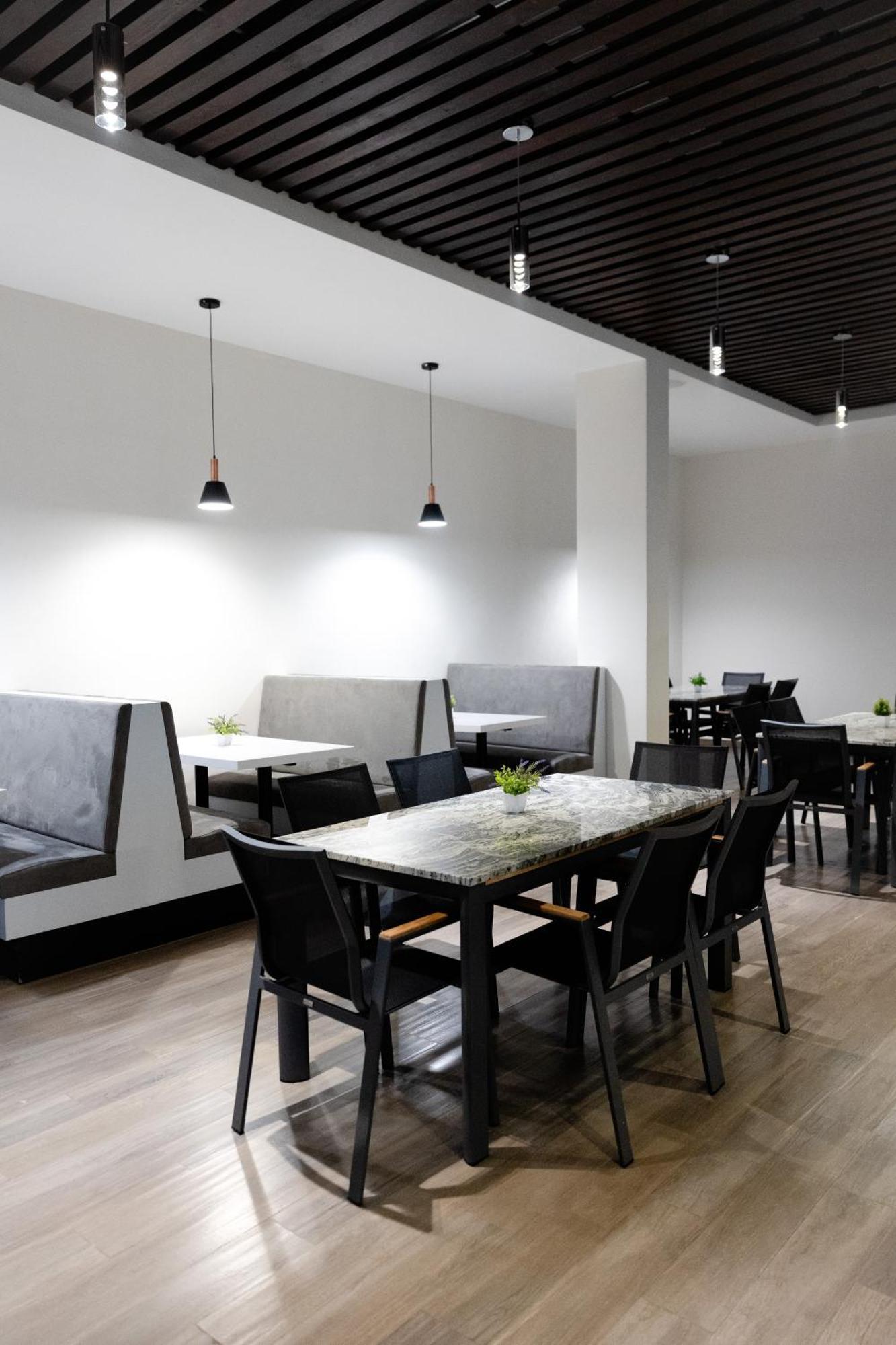 Refugio Hotel